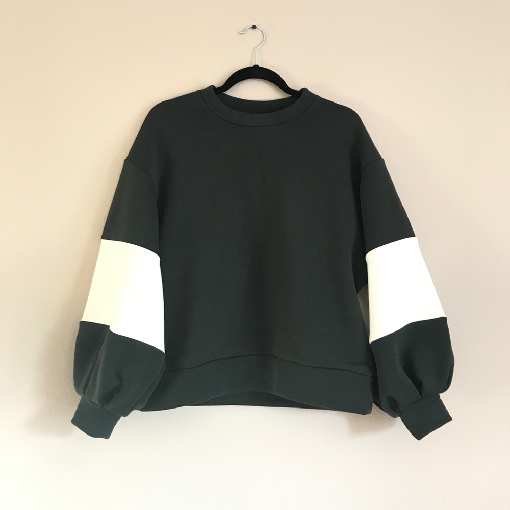 Miss Copenhagen Ballon Sleeves Sweatshirt size S
